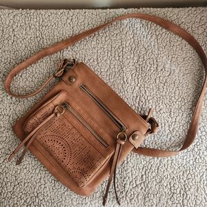 Elegant Tan Crossbody Bag